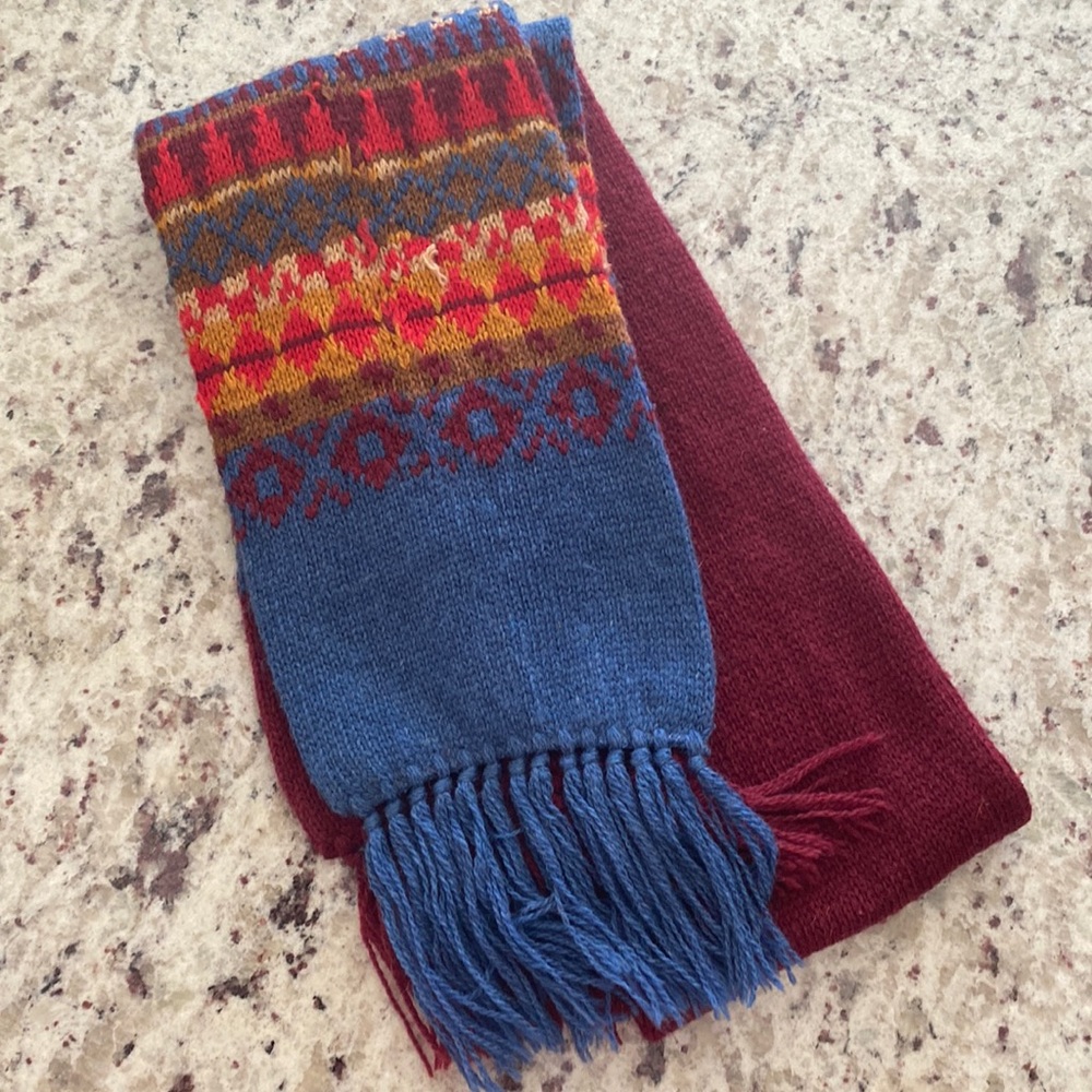 E303 Jantzen Vintage Scarf Made in USA Great find